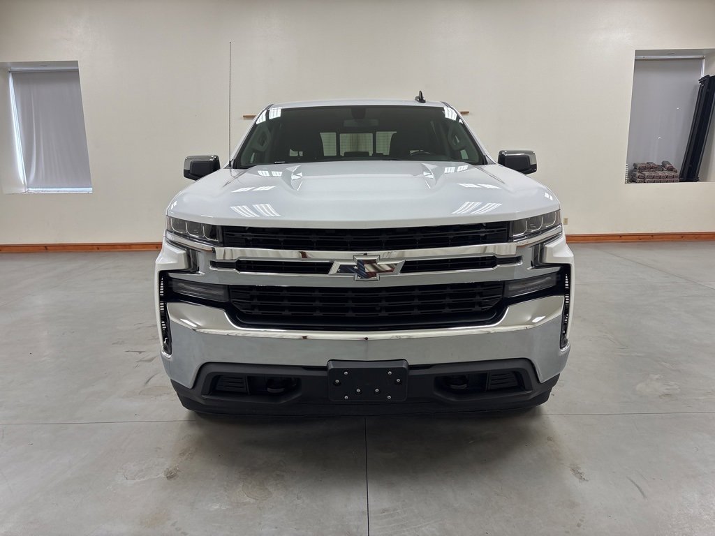2019 Chevrolet Silverado 1500 LT photo 3
