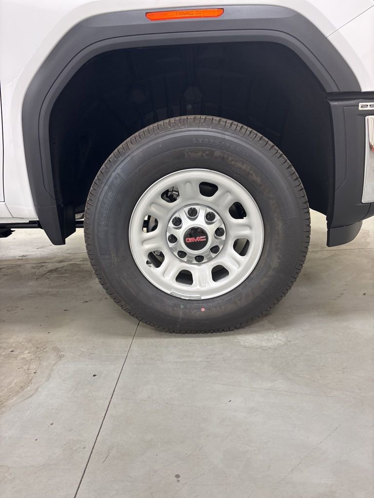 2026 GMC Sierra 2500HD Pro - Photo 40