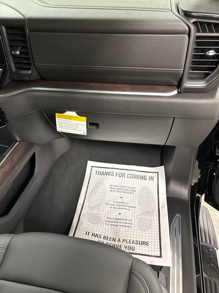 2026 GMC Sierra 1500 SLT - Photo 23