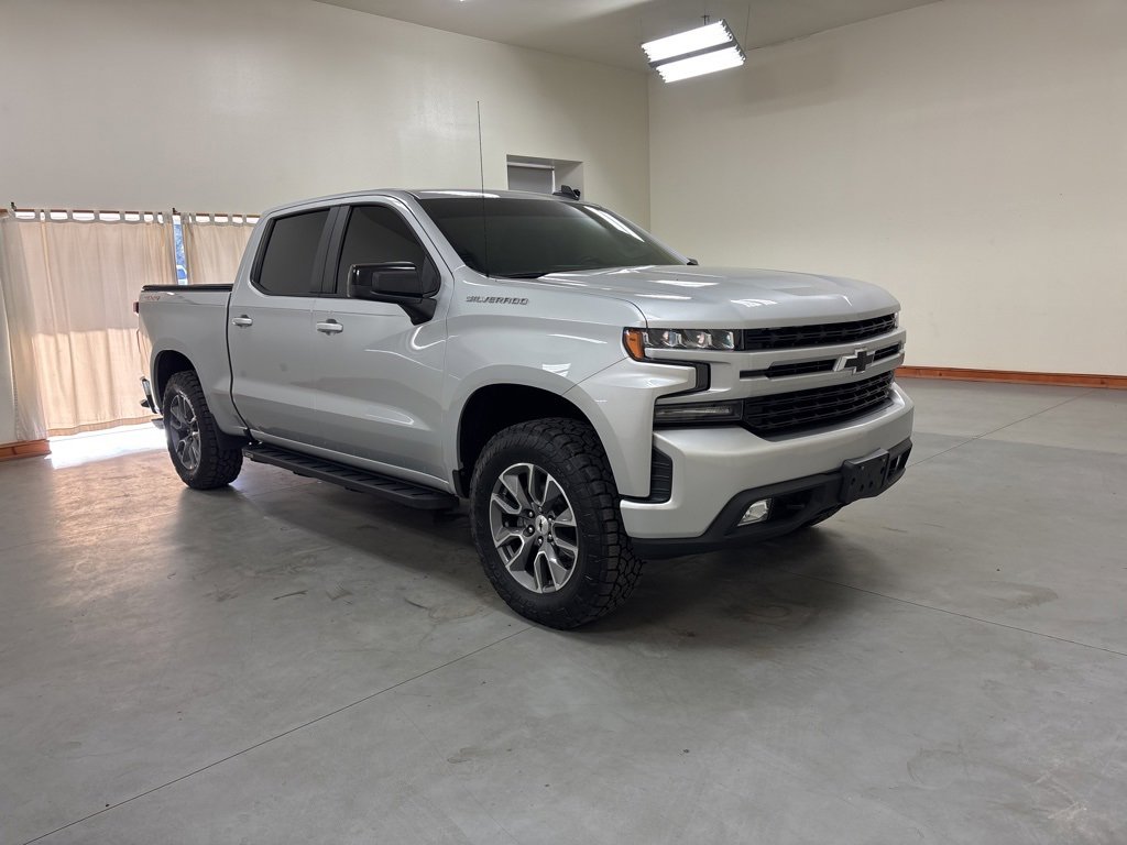 2019 Chevrolet Silverado 1500 RST photo 2