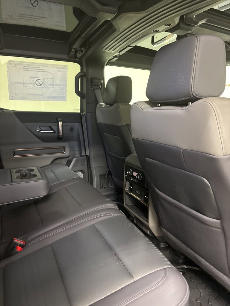 2025 GMC HUMMER EV 3X - Photo 48