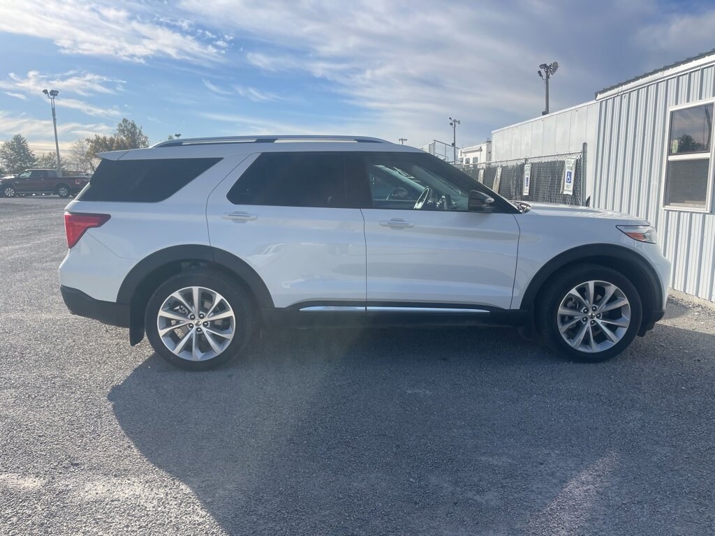 Used 2024 Ford Explorer Platinum