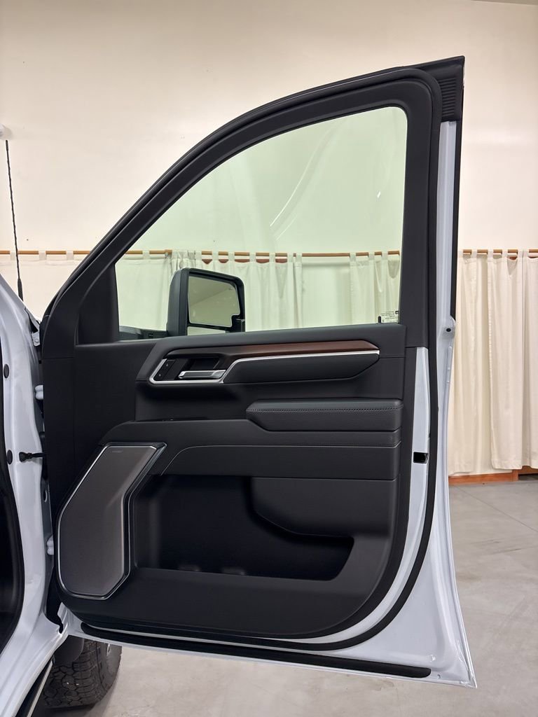 2026 GMC Sierra 2500HD Denali - Photo 43