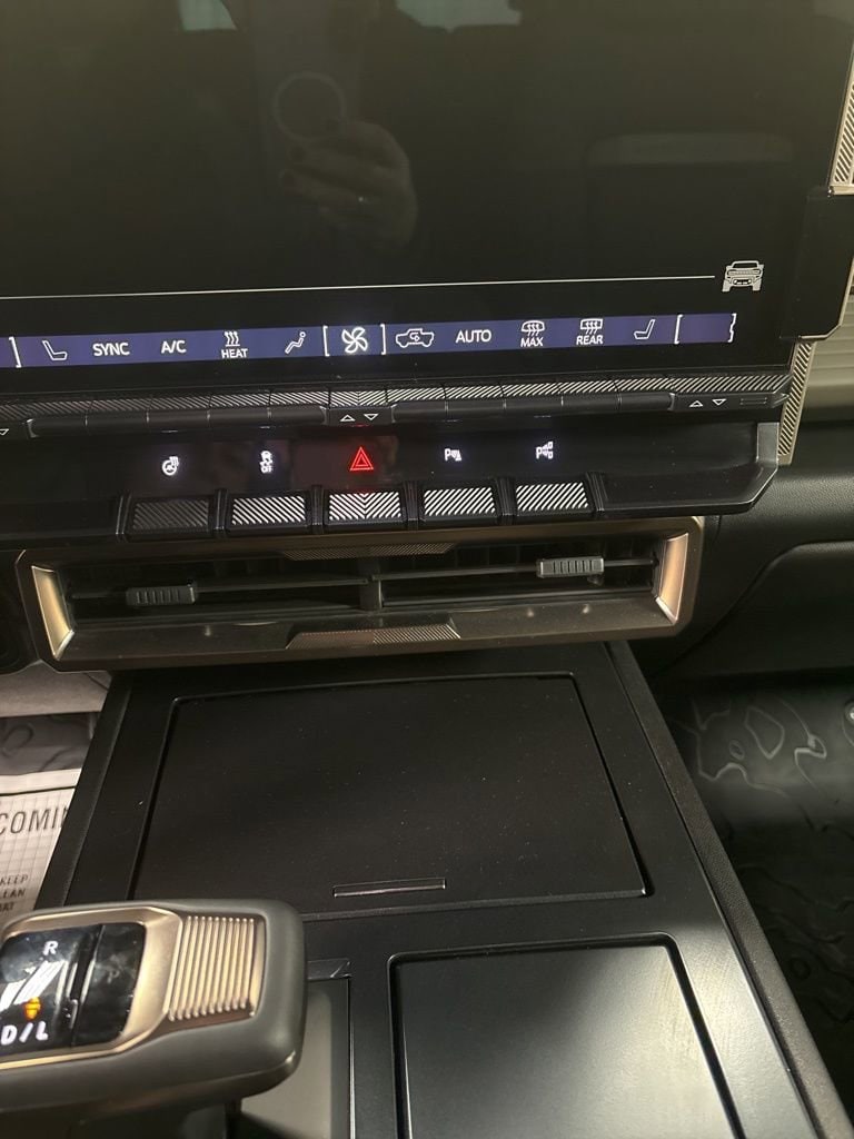2025 GMC HUMMER EV 3X - Photo 15