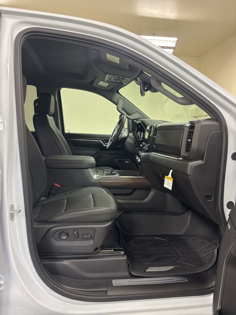 2026 GMC Sierra 2500HD SLT - Photo 32