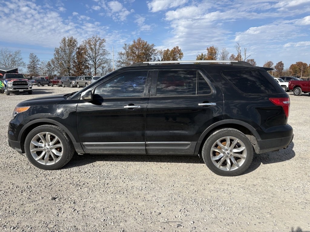 2012 Ford Explorer XLT photo 3