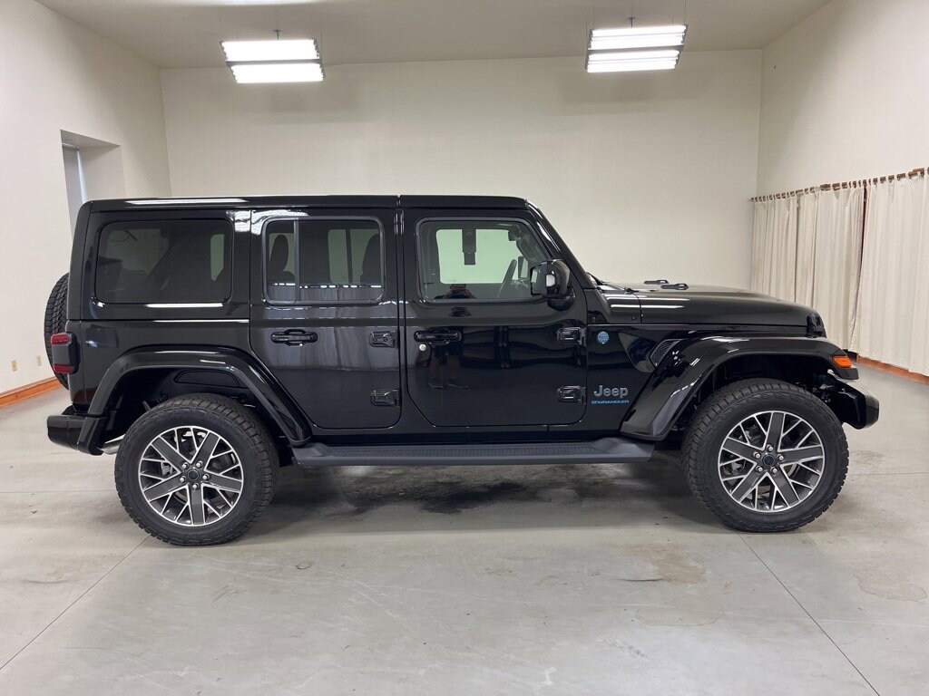 Used 2024 Jeep Wrangler 4xe High Altitude