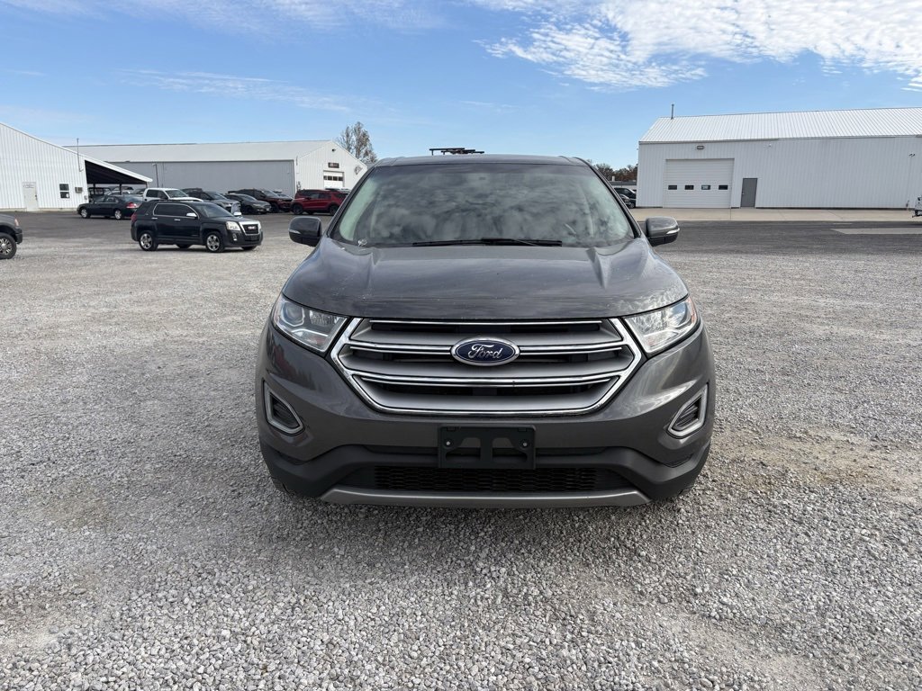 2017 Ford Edge SEL photo 2