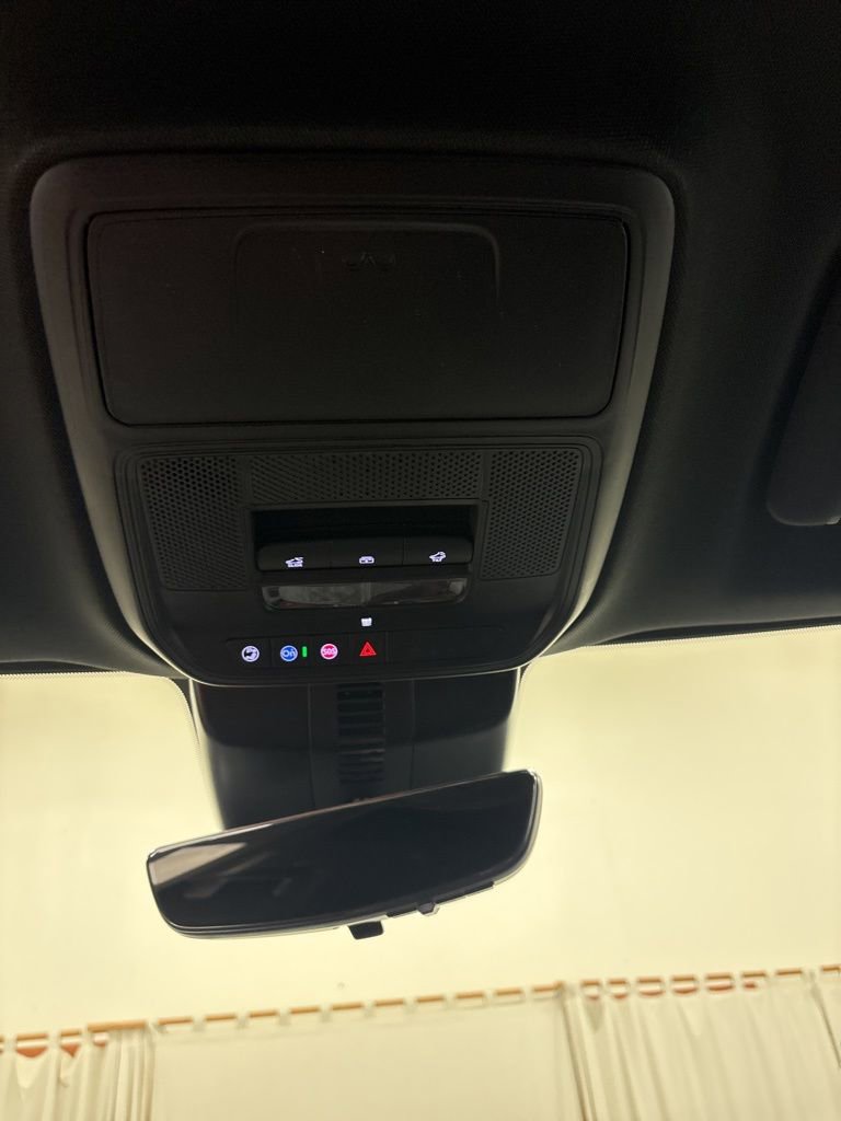 2026 GMC Acadia Elevation - Photo 14