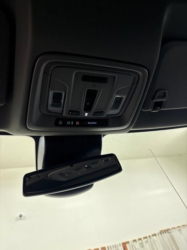 2026 GMC Sierra 1500 SLT - Photo 16