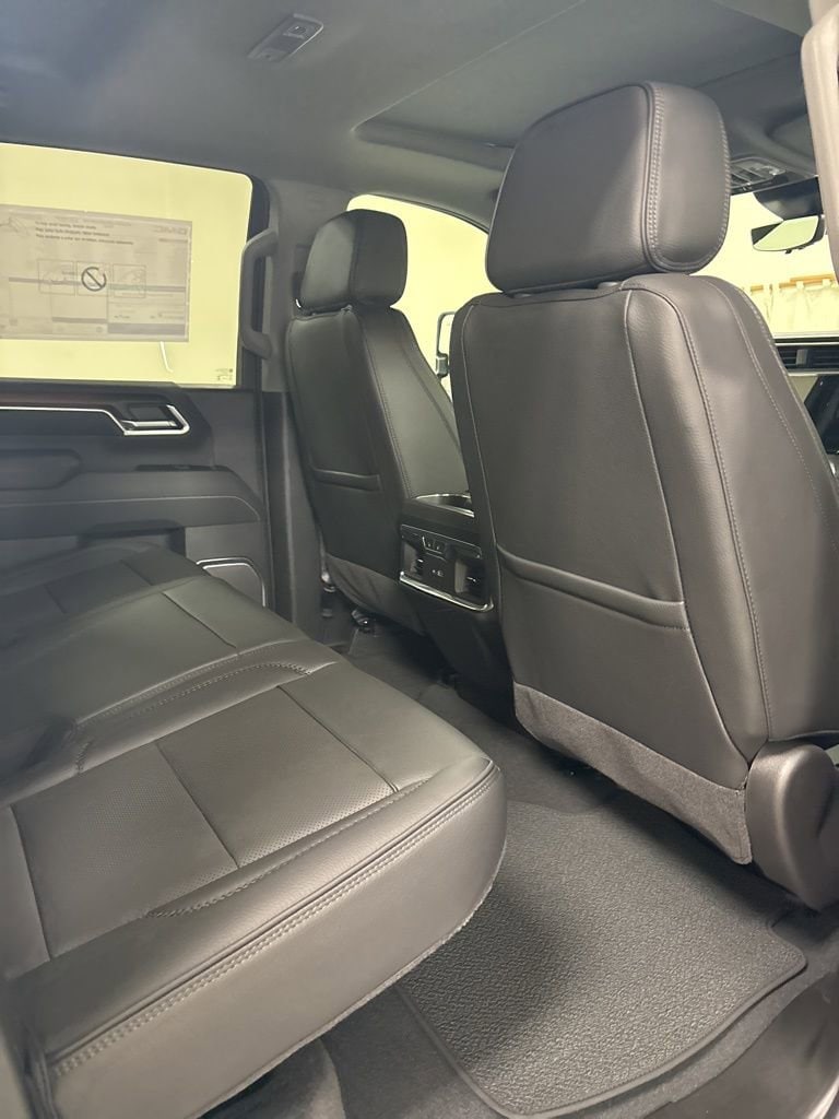 2026 GMC Sierra 2500HD Denali - Photo 39