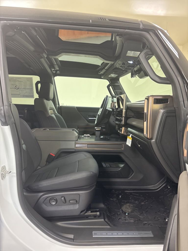 2025 GMC HUMMER EV 3X - Photo 38