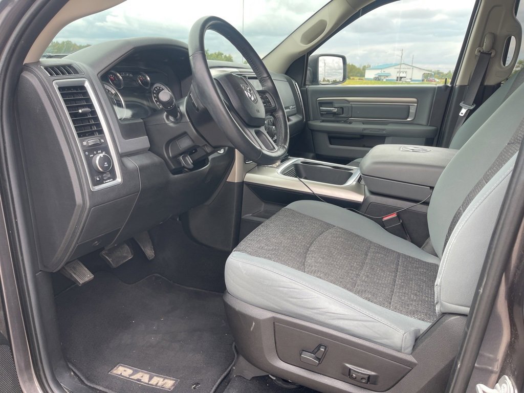 2019 Ram 1500 Classic Big Horn photo 4