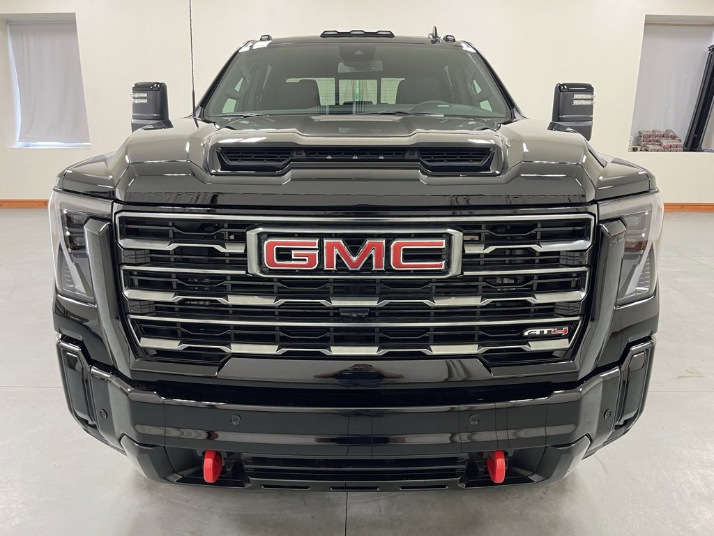 2025 Gmc Sierra 2500 HD AT4 photo 2