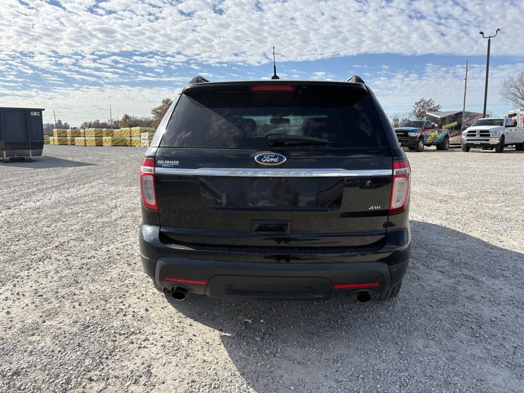 2012 Ford Explorer XLT photo 4