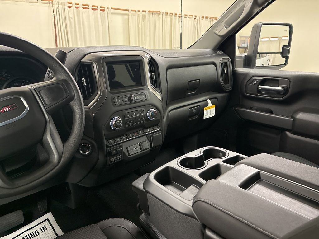 2026 GMC Sierra 2500HD Pro - Photo 18