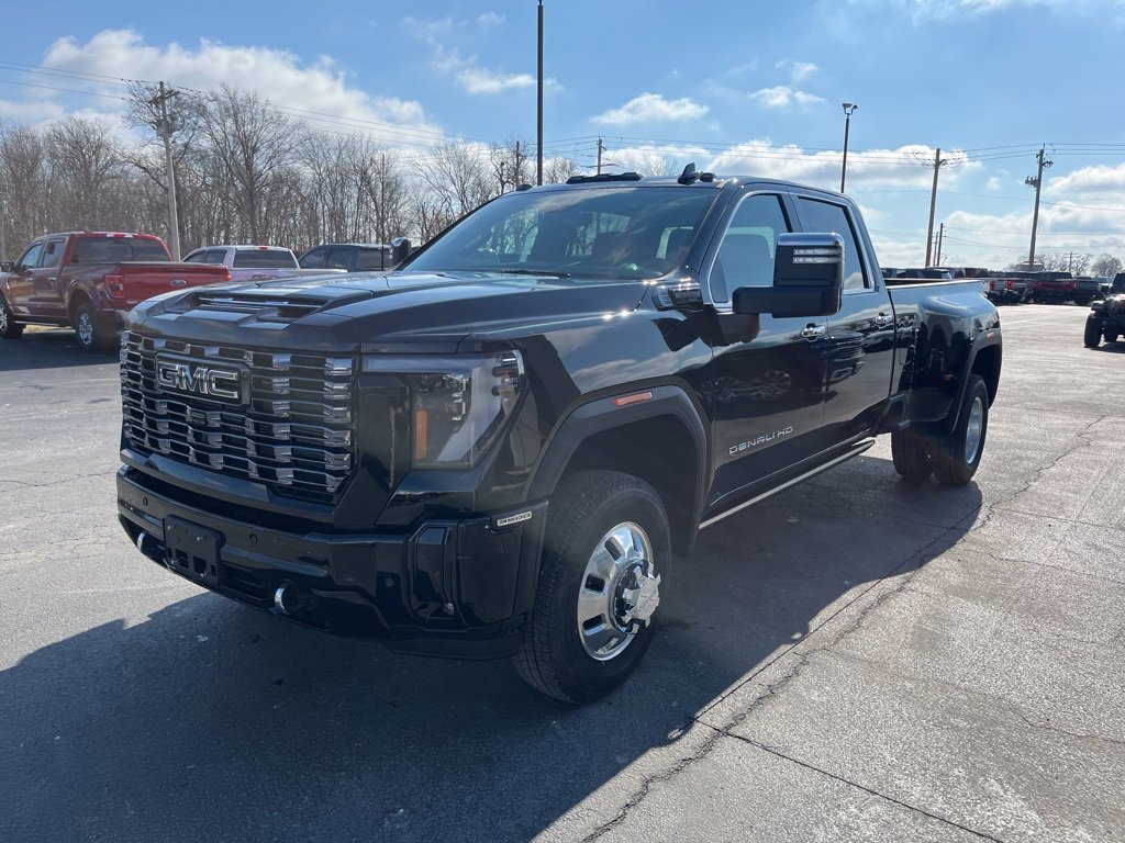 2025 Gmc Sierra 3500 HD Denali Ultimate photo 4