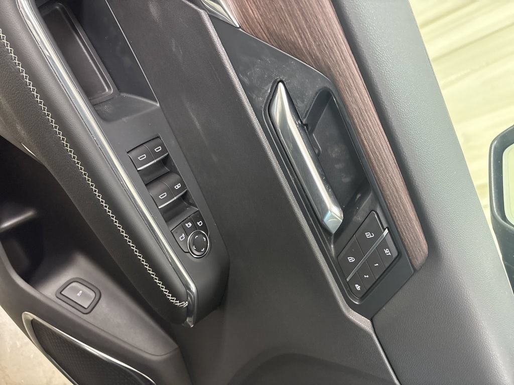 2026 GMC Acadia Denali - Photo 16