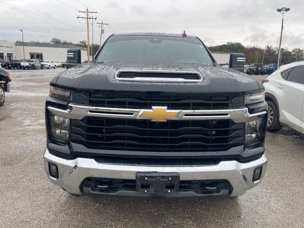 Used 2024 Chevrolet Silverado 2500 HD LT Truck