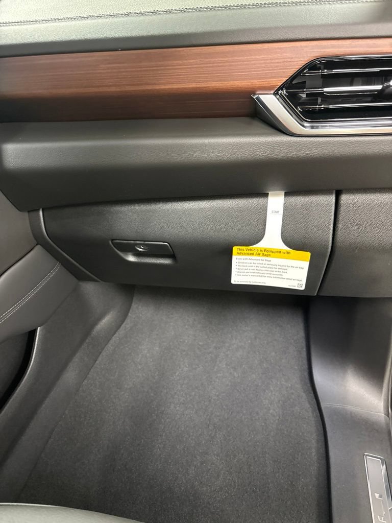 2026 GMC Yukon Denali - Photo 30