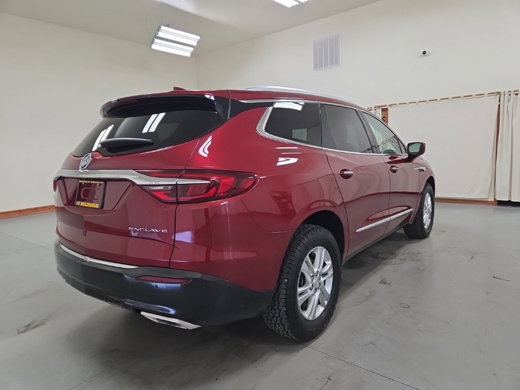 2019 Buick Enclave Essence photo 3
