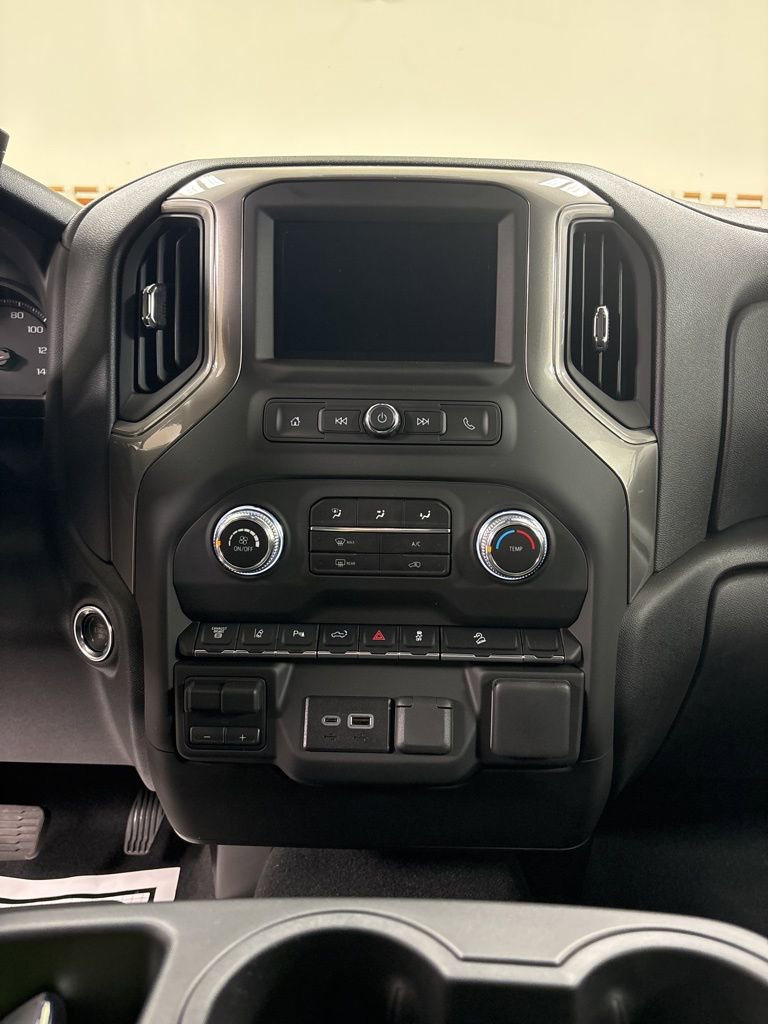 2026 GMC Sierra 2500HD Pro - Photo 12
