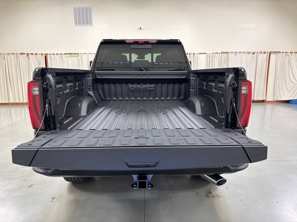 2026 GMC Sierra 2500HD Denali - Photo 10