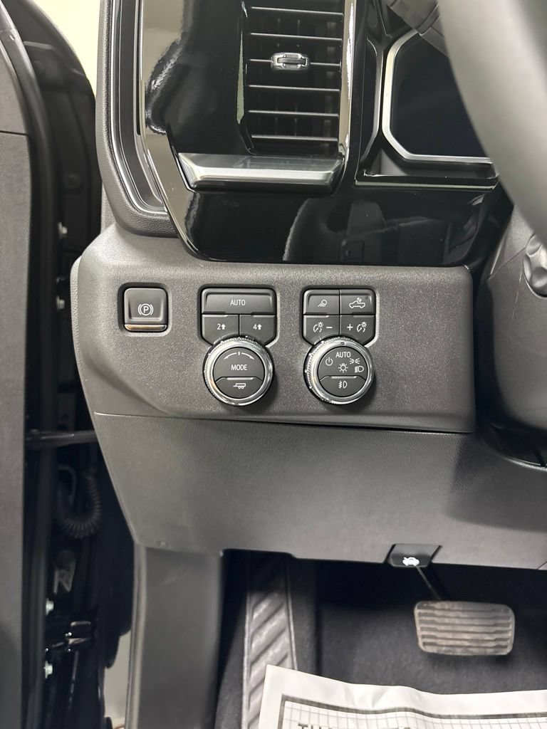2026 GMC Sierra 1500 SLT - Photo 12
