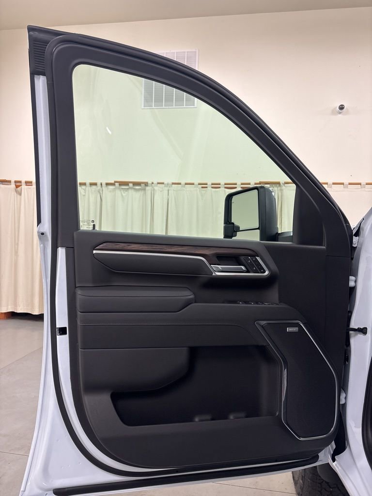 2026 GMC Sierra 2500HD SLT - Photo 16