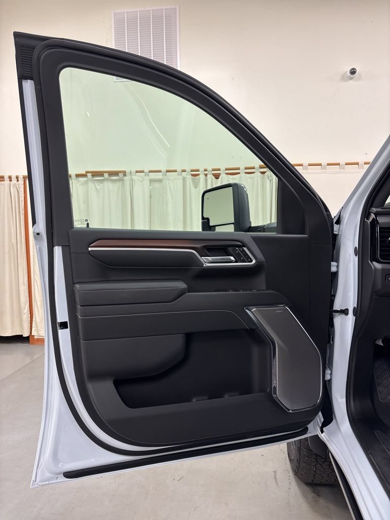 2026 GMC Sierra 2500HD Denali - Photo 18