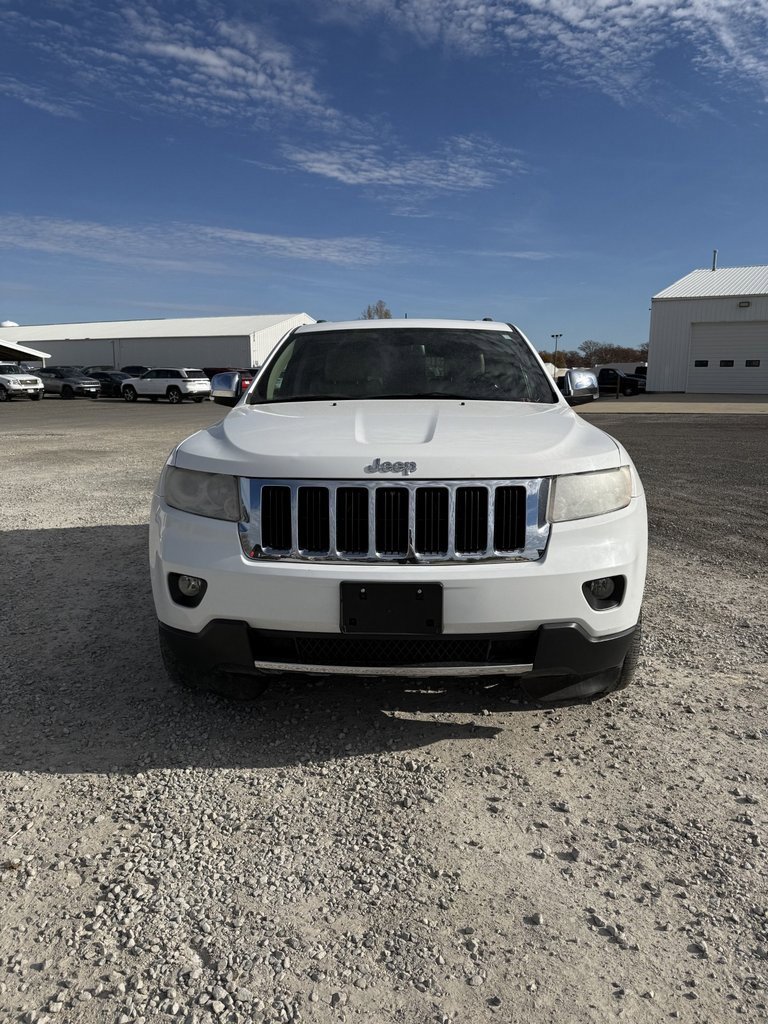 2013 Jeep Grand Cherokee Limited photo 2