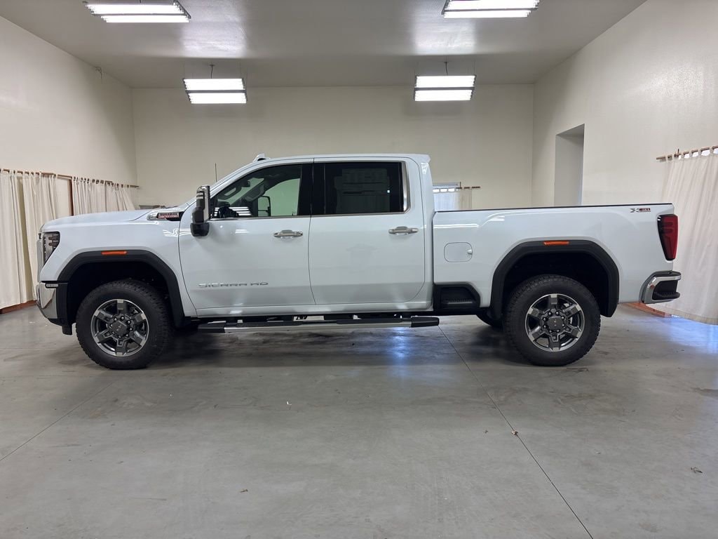 2026 GMC Sierra 2500HD SLT - Photo 5