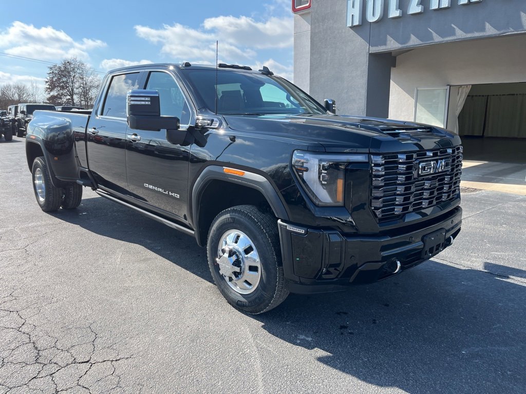 2025 Gmc Sierra 3500 HD Denali Ultimate photo 2