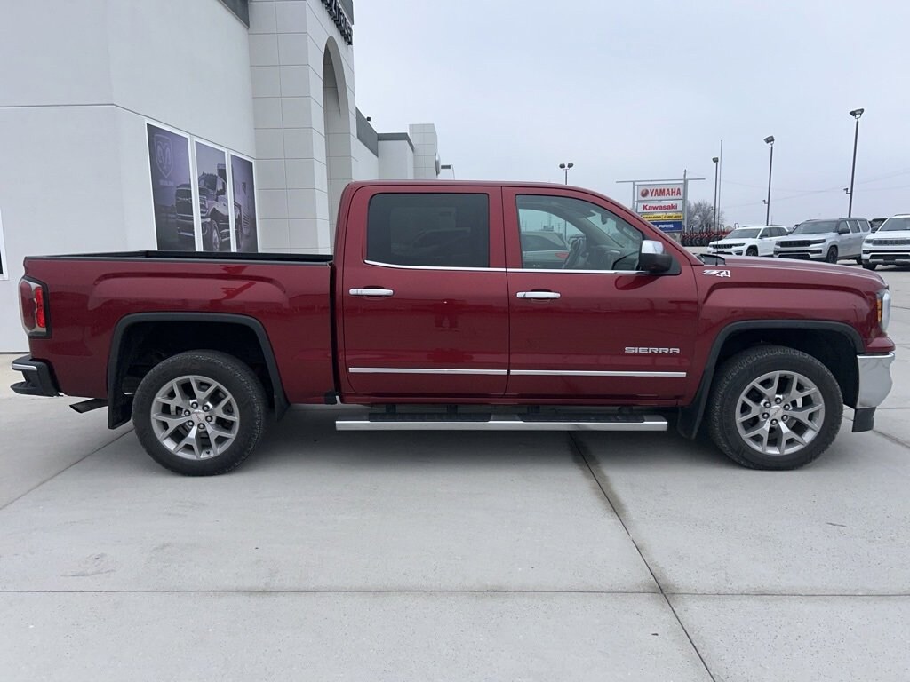Used 2018 GMC Sierra 1500 SLT Truck