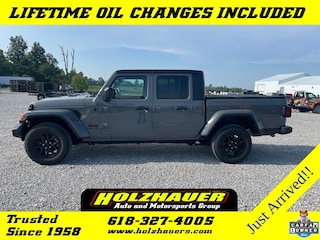 2021 Jeep Gladiator Sport Truck