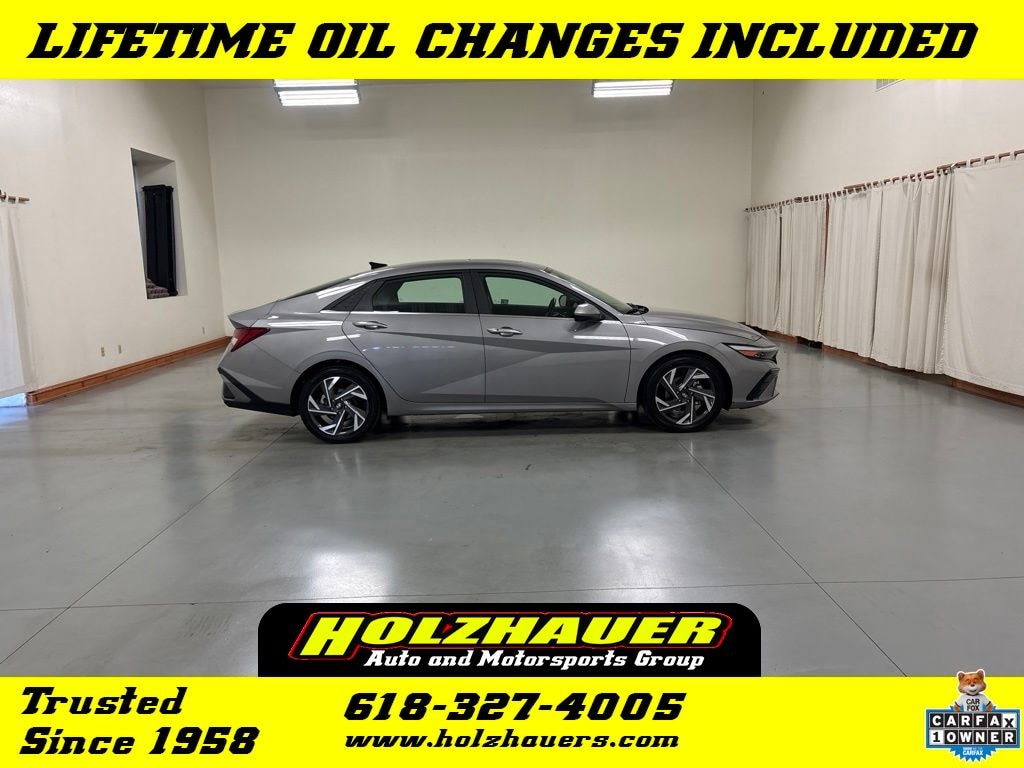 Used 2025 Hyundai Elantra SEL Convenience Sedan