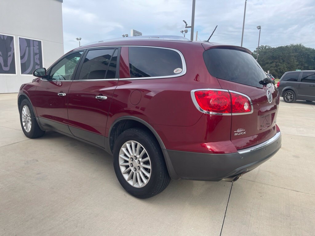 Used 2010 Buick Enclave CXL SUV