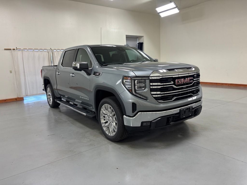 New 2026 GMC Sierra 1500 SLT Truck Crew Cab