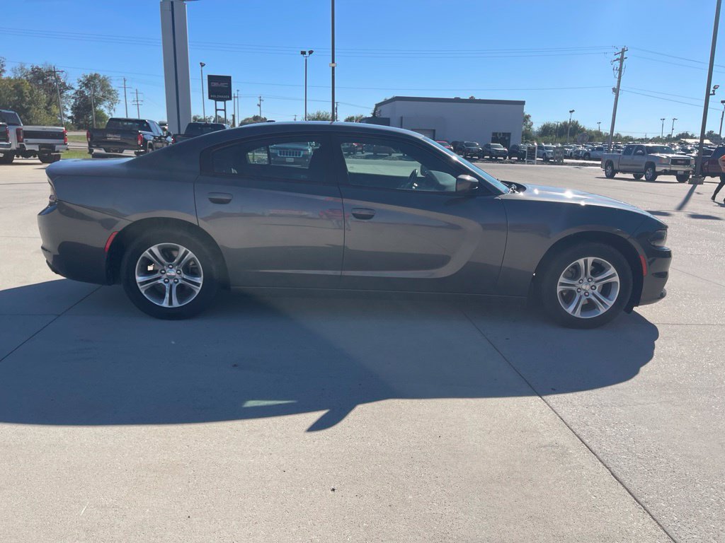 Used 2022 Dodge Charger SXT Sedan