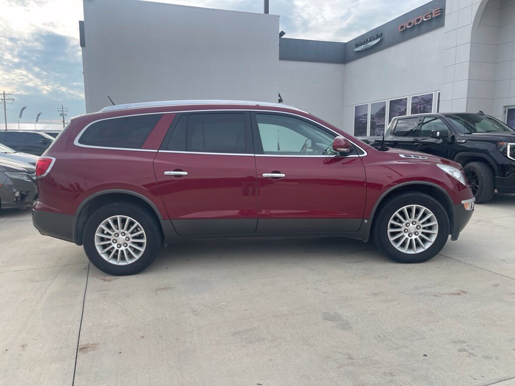 Used 2010 Buick Enclave CXL SUV