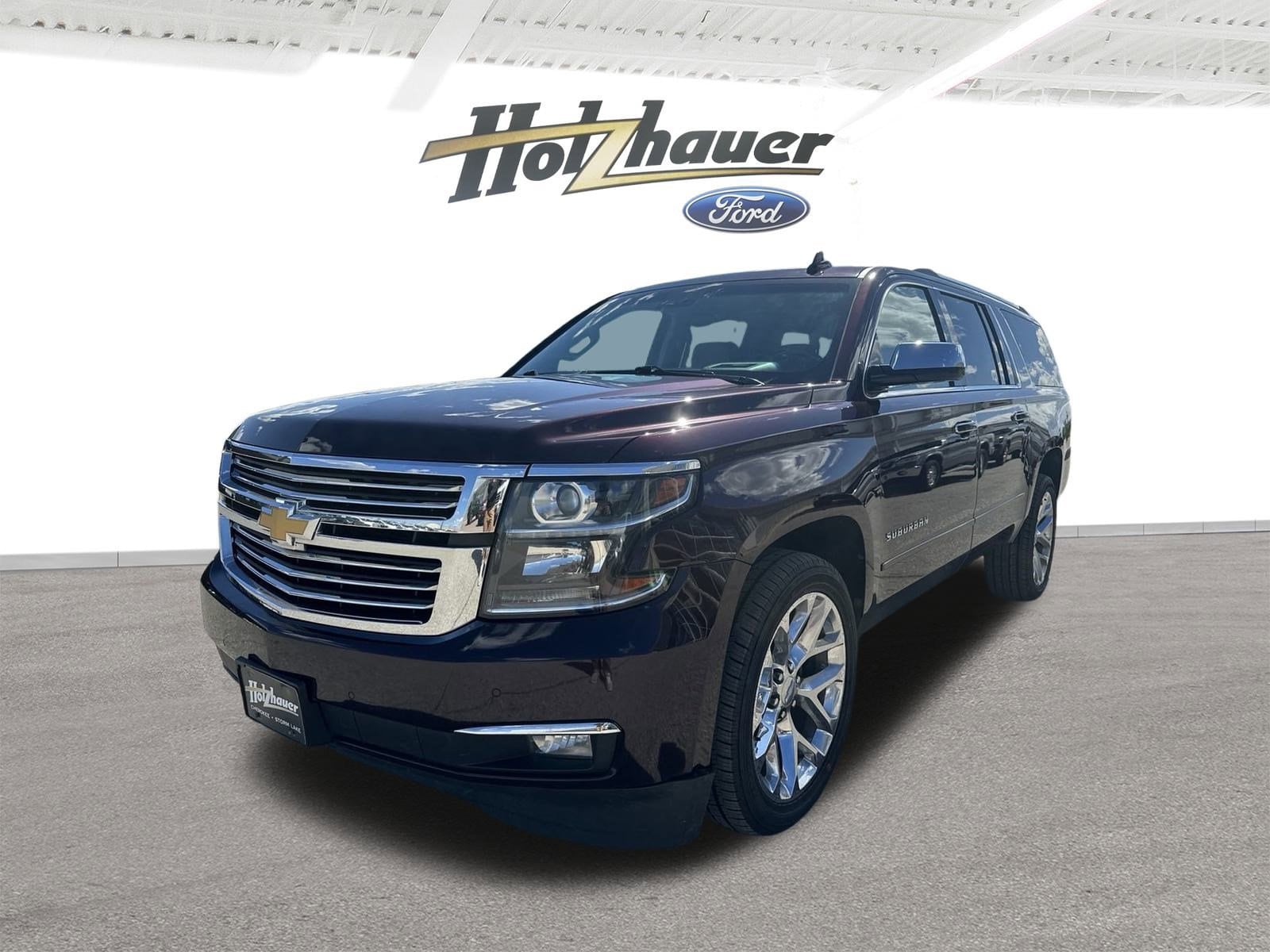 Used 2017 Chevrolet Suburban Premier with VIN 1GNSKJKC7HR331656 for sale in Storm Lake, IA