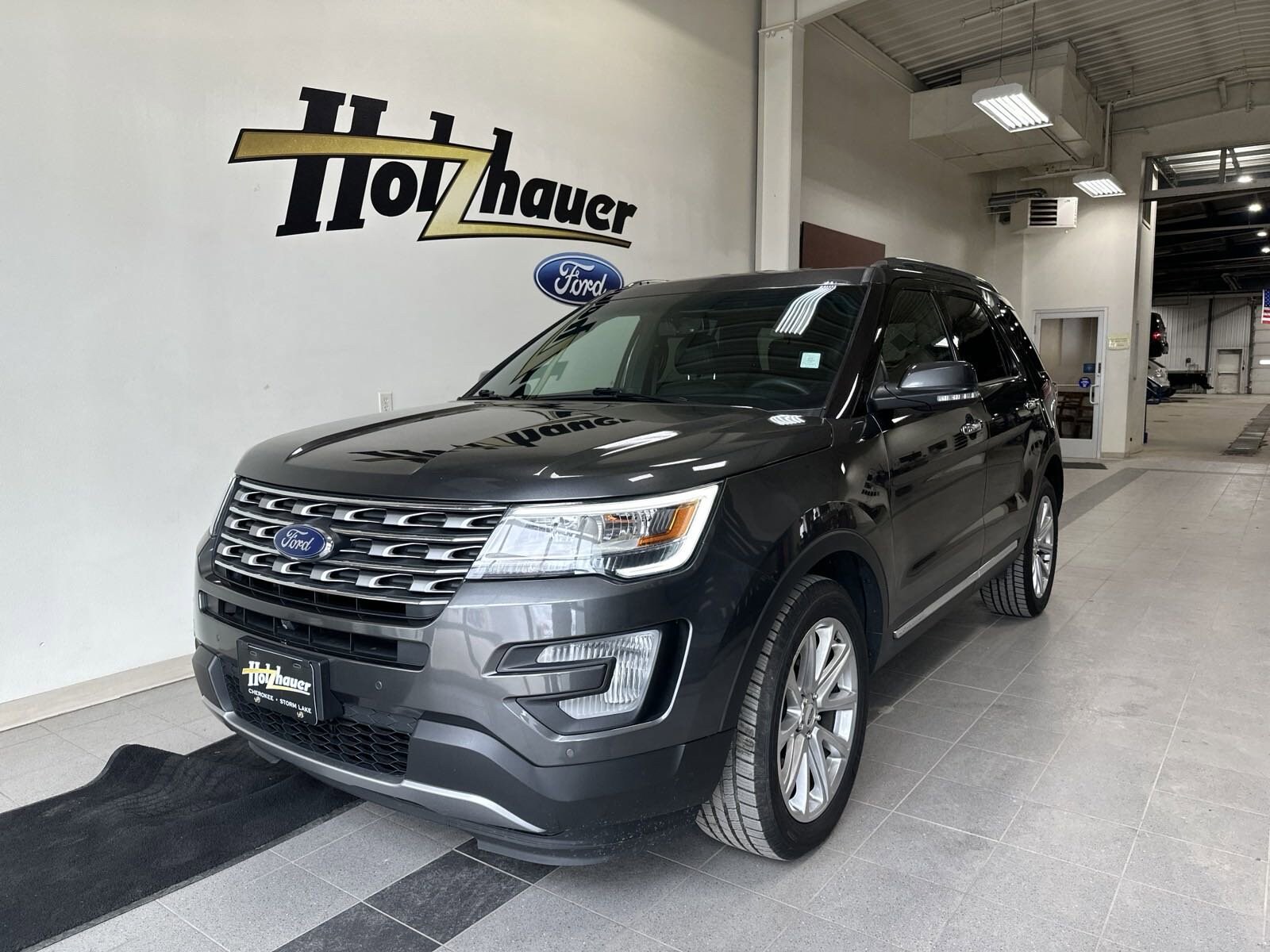 Used 2017 Ford Explorer Limited with VIN 1FM5K8F82HGB46135 for sale in Storm Lake, IA