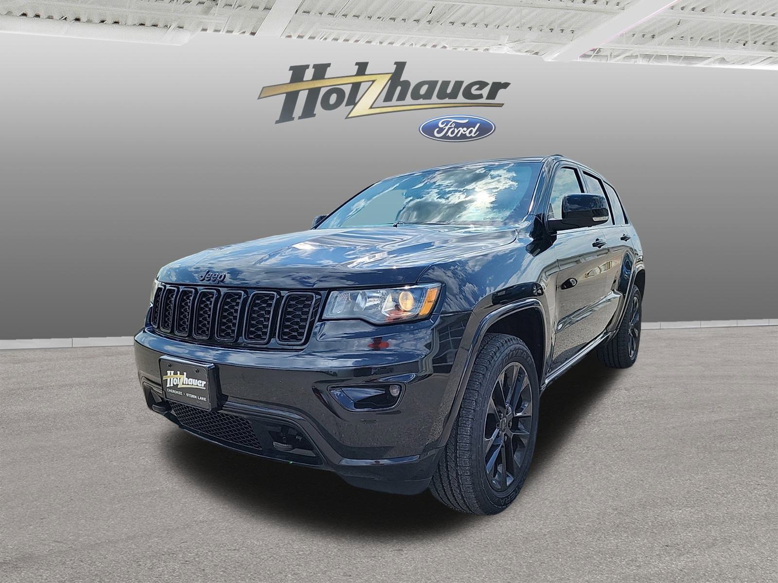 Used 2020 Jeep Grand Cherokee Trailhawk with VIN 1C4RJFLGXLC158266 for sale in Storm Lake, IA