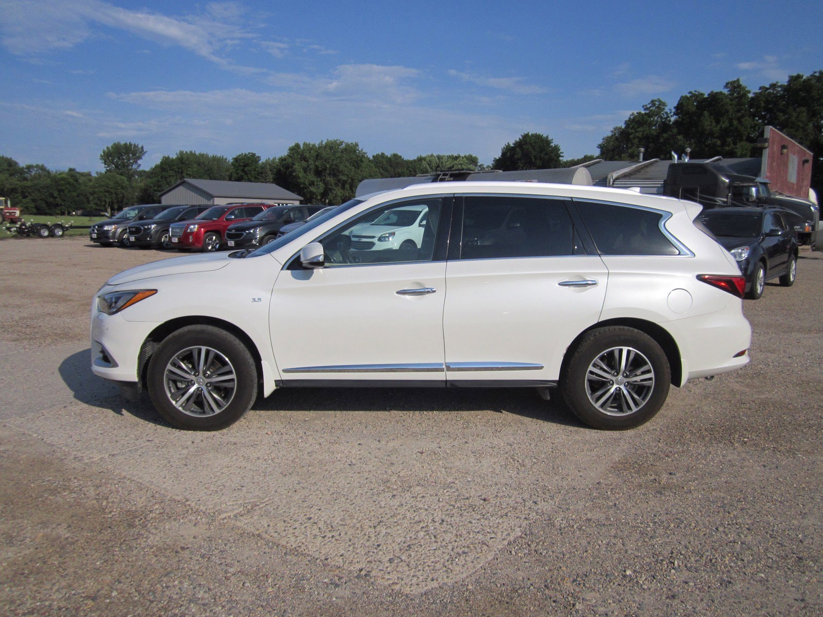 Used 2016 INFINITI QX60 Base with VIN 5N1AL0MM5GC529375 for sale in Cherokee, IA