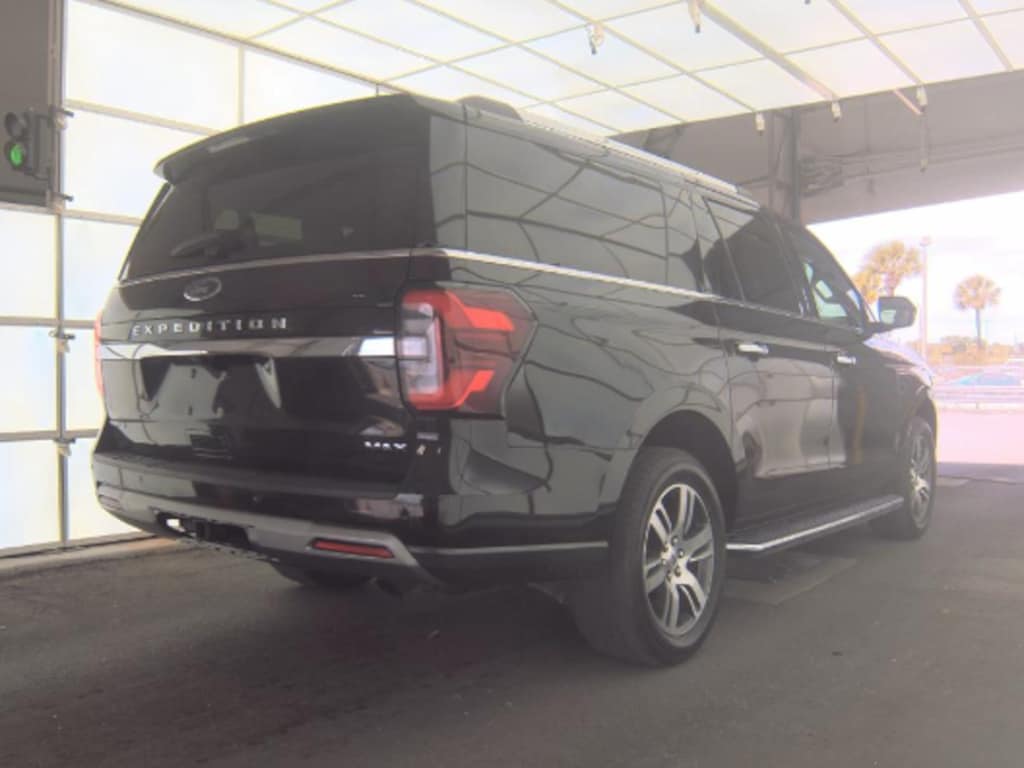 Used 2022 Ford Expedition Max Limited SUV