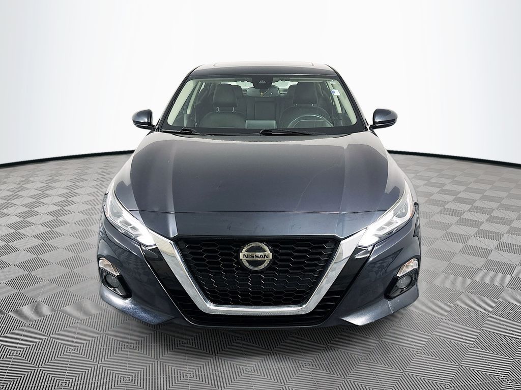 Used 2020 Nissan Altima SV with VIN 1N4BL4DW9LC145682 for sale in Olive Branch, MS