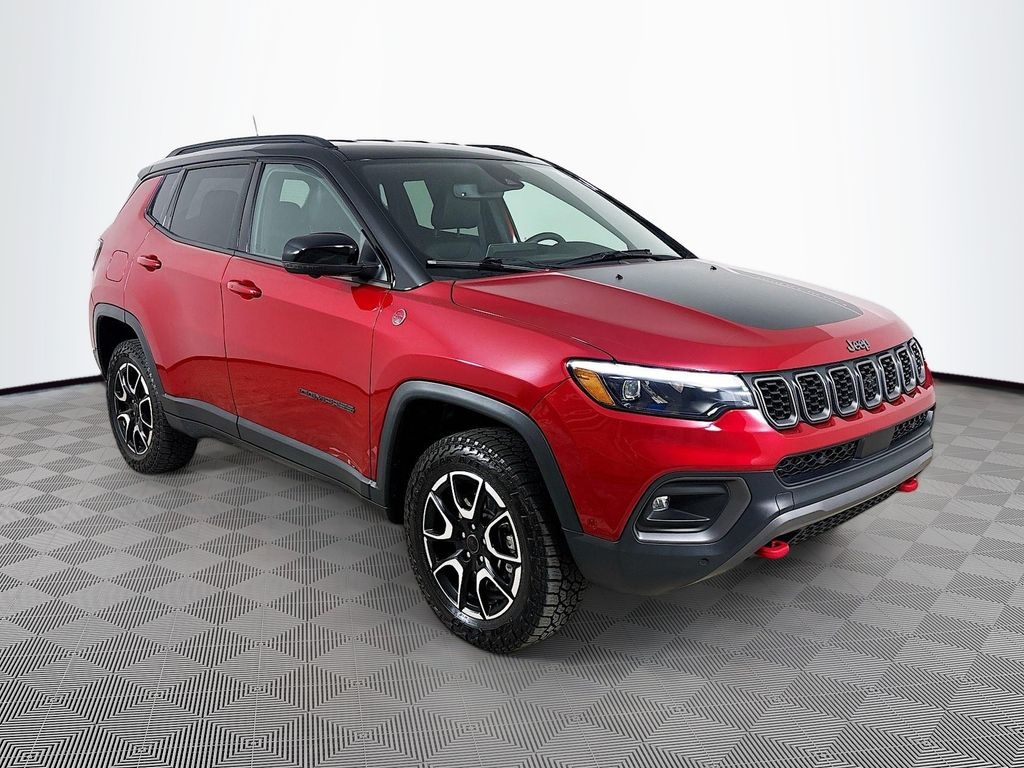 Used 2025 Jeep Compass Trailhawk SUV
