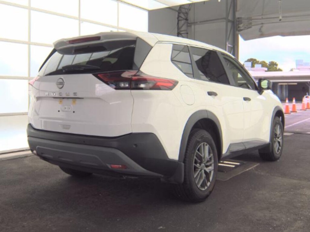 Used 2023 Nissan Rogue S SUV