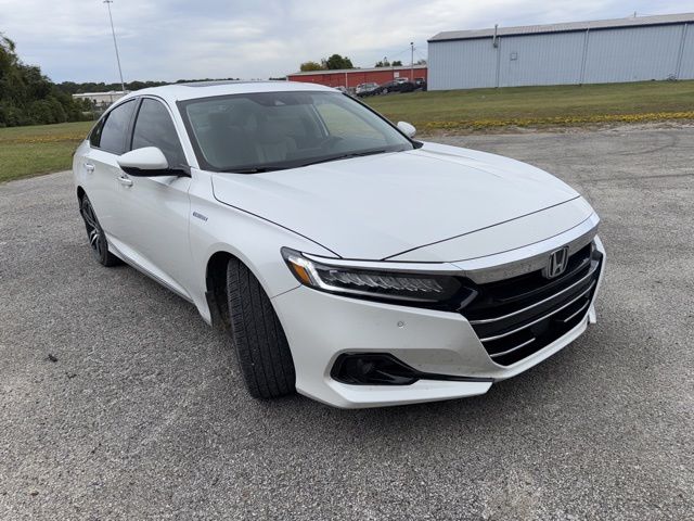 2022 Honda Accord Hybrid Touring's photo