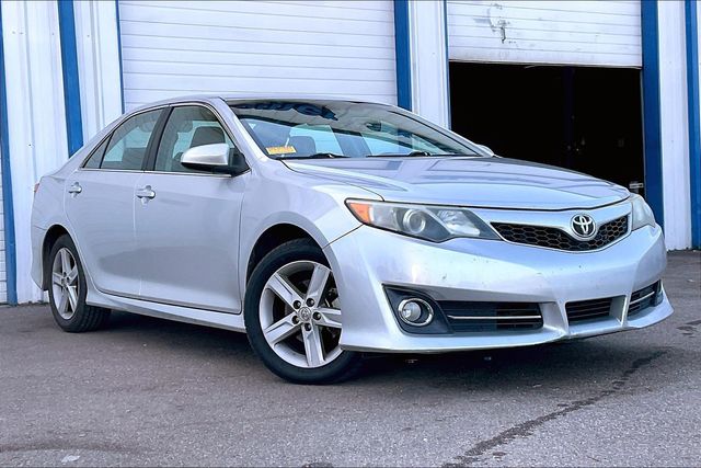 2012 Toyota Camry SE